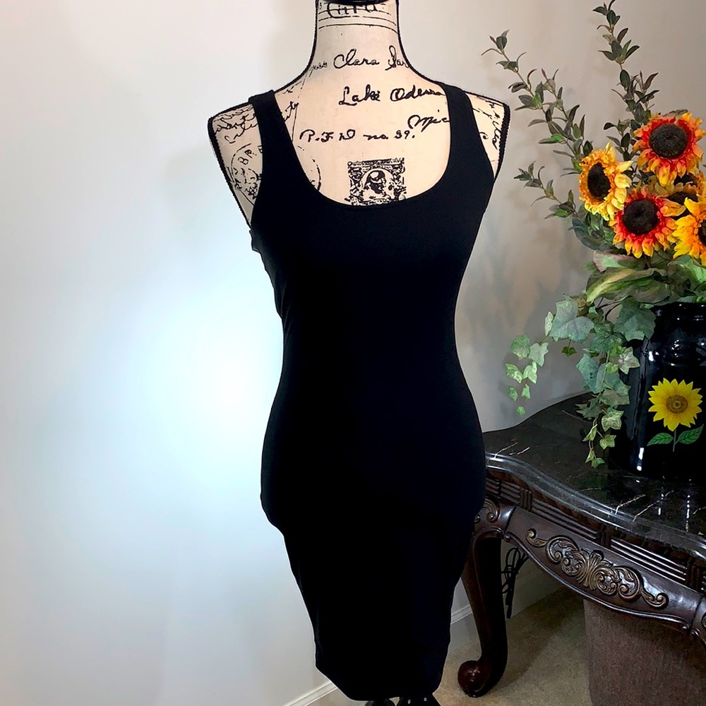 Assets Red Hot Label by SPANX Slimming Slip NWOT